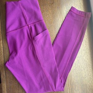 Athleta 7/8 salutation stash pocket II leggings